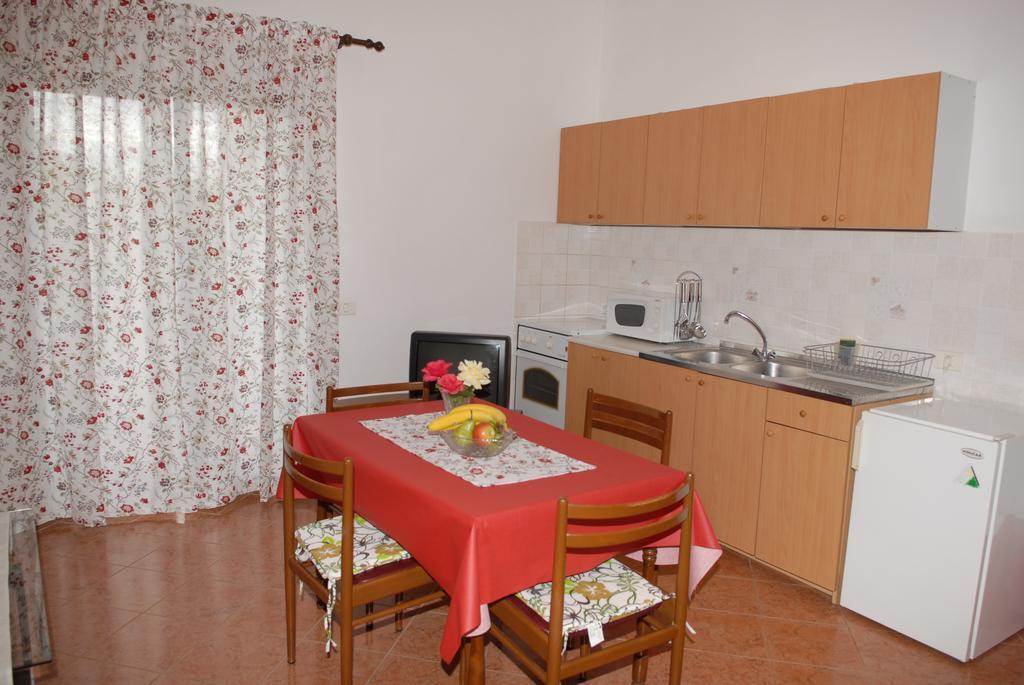 Apartment Vesna Veleniki Ngoại thất bức ảnh