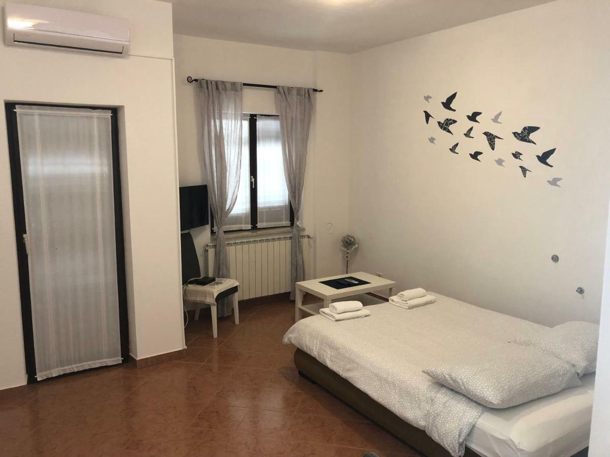 Apartment Vesna Veleniki Ngoại thất bức ảnh