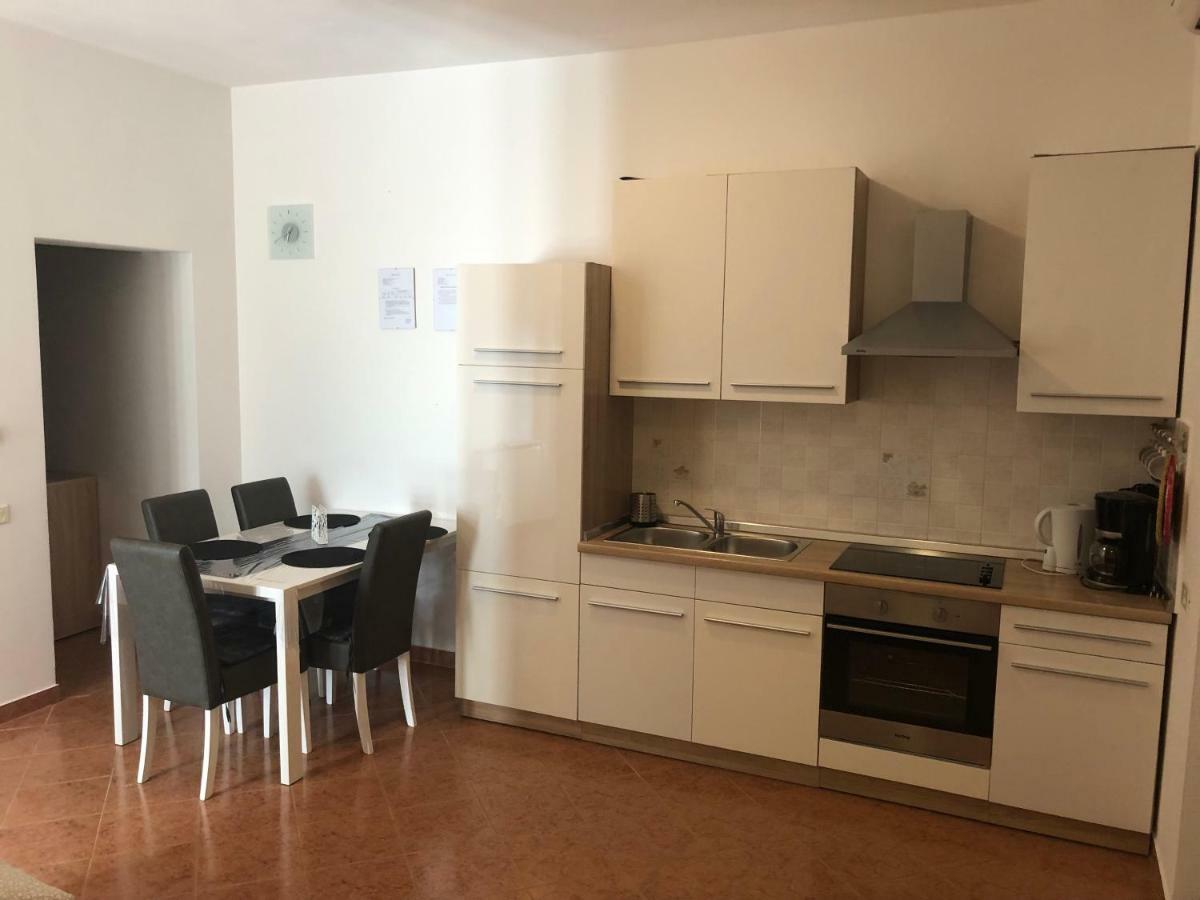 Apartment Vesna Veleniki Ngoại thất bức ảnh